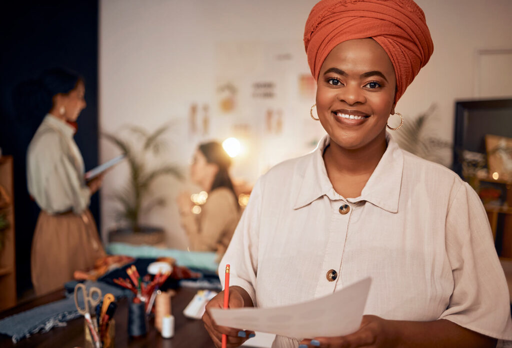 woman with orange turban in a restaurant